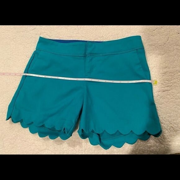 Isaac Mizrahi Sz 4 Scalloped Shorts Isaac Mizrahi - Picture 2 of 13